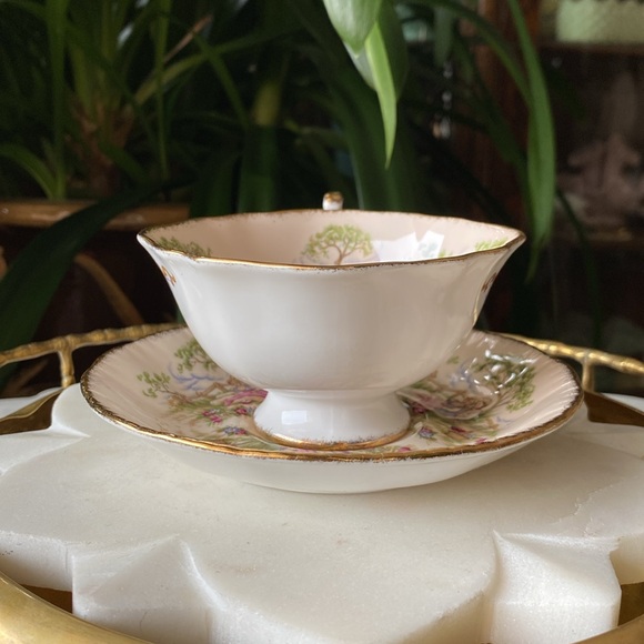 Rare PARAGON Gainsborough Antique Series Wide Teacup + Saucer Vintage 1960’s HTF - Picture 5 of 11